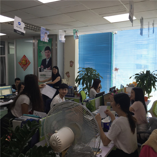 彩色復(fù)印機快印科頤辦公不一樣的同事迎新會